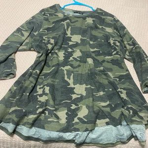 Plus size camo tunic top